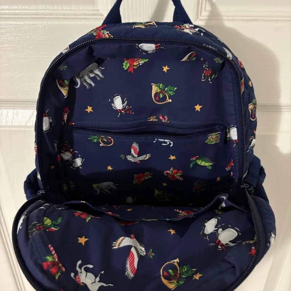 Vera Bradley Small Backpack Bag Quilted Snow Globe Motifs Navy